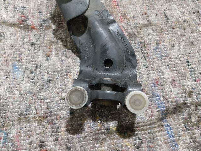 bontott VW SHARAN Tolóajtó Sín Görgő