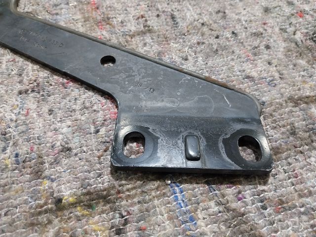 bontott VW SHARAN Tolóajtó Sín Görgő