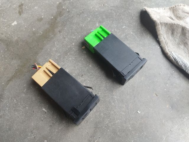 bontott VW SHARAN Ülésfűtés Kapcsoló Pár