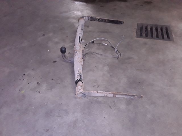 bontott VW SHARAN Vonóhorog