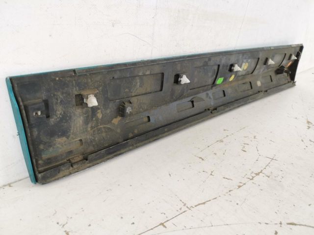 bontott VW T-CROSS Jobb első Ajtó Díszléc