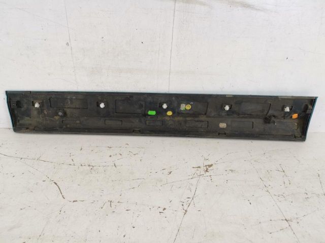 bontott VW T-CROSS Jobb első Ajtó Díszléc