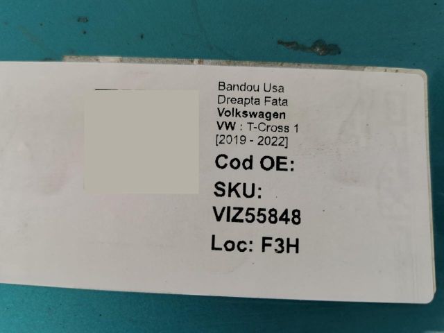 bontott VW T-CROSS Jobb első Ajtó Díszléc