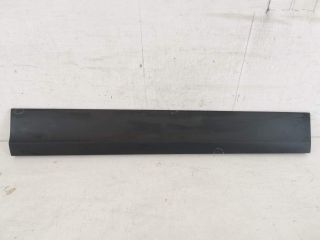 bontott VW T-CROSS Jobb első Ajtó Díszléc