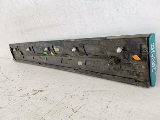 bontott VW T-CROSS Jobb első Ajtó Díszléc