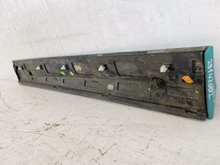 bontott VW T-CROSS Jobb első Ajtó Díszléc