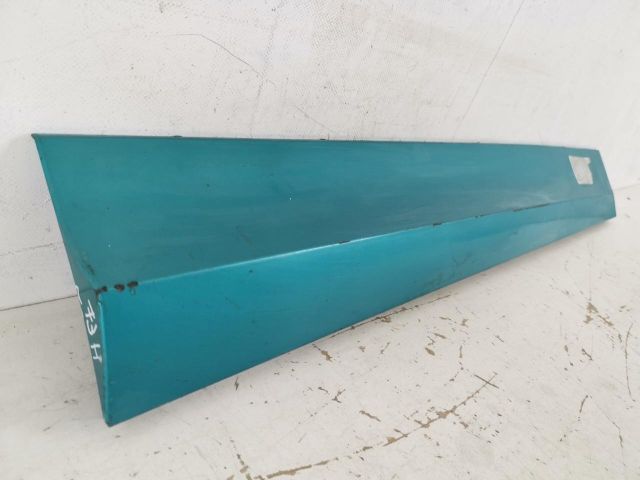 bontott VW T-CROSS Jobb első Ajtó Díszléc