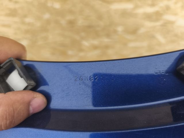 bontott VW T-CROSS Jobb első Sárvédő