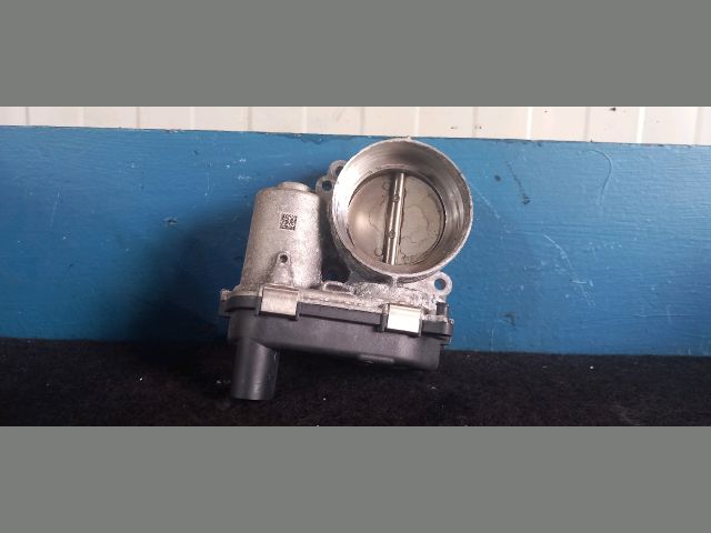 bontott VW T-ROC Fojtószelep (Elektromos)