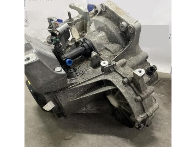 bontott VW T-ROC Váltó (Mechanikus)