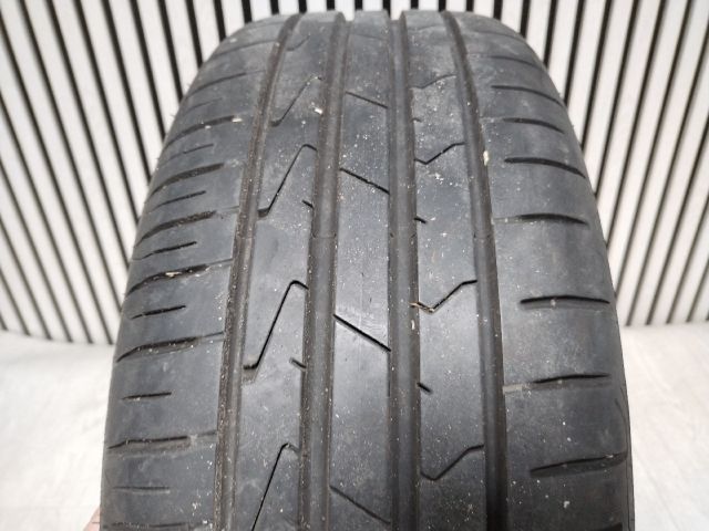 bontott VW T-ROC Alufelni Gumival (1 db)