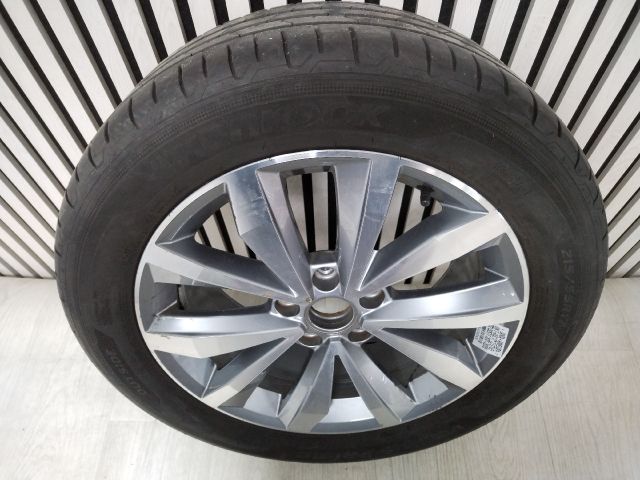 bontott VW T-ROC Alufelni Gumival (1 db)