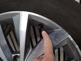 bontott VW T-ROC Alufelni Gumival (1 db)