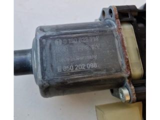 bontott VW T-ROC Bal első Ablakemelő Szerkezet (Elektromos)