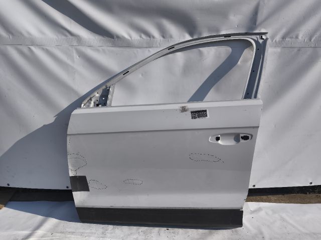 bontott VW T-ROC Bal első Ajtó (Üres lemez)