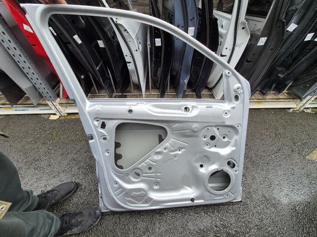 bontott VW T-ROC Bal első Ajtó (Üres lemez)