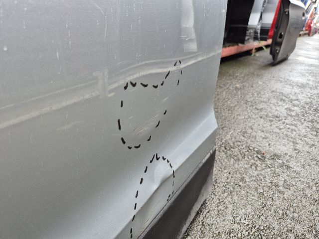 bontott VW T-ROC Bal első Ajtó (Üres lemez)