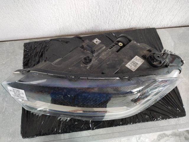 bontott VW T-ROC Bal Fényszóró