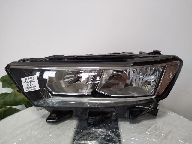 bontott VW T-ROC Bal Fényszóró