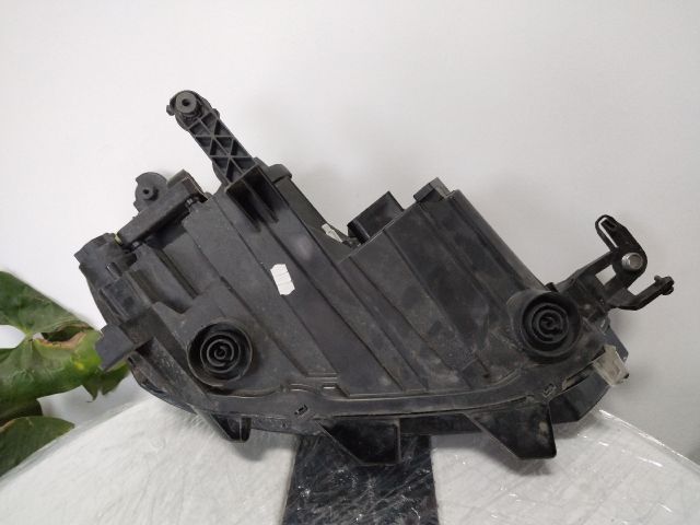 bontott VW T-ROC Bal Fényszóró