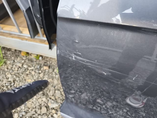 bontott VW T-ROC Bal hátsó Ajtó (Üres lemez)