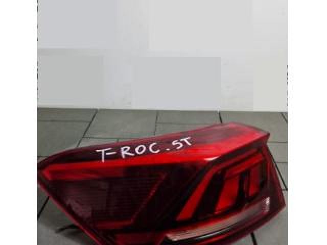 bontott VW T-ROC Bal Külső Hátsó Lámpa