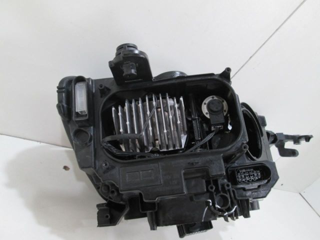 bontott VW T-ROC Bal Ledes Fényszóró