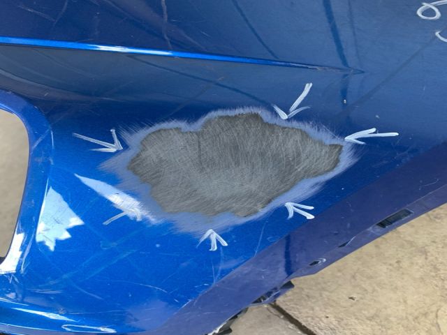 bontott VW T-ROC Első Lökhárító (Üresen)