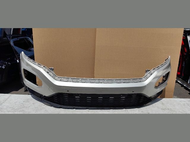 bontott VW T-ROC Első Lökhárító (Üresen)