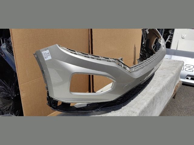 bontott VW T-ROC Első Lökhárító (Üresen)