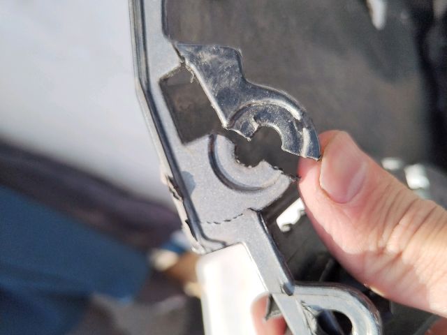 bontott VW T-ROC Első Lökhárító (Üresen)