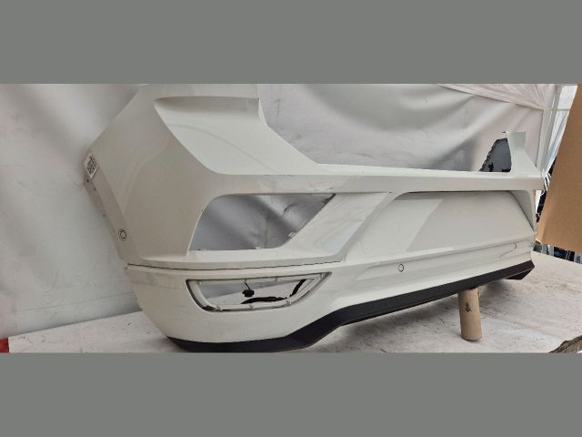 bontott VW T-ROC Hátsó Lökhárító (Üresen)