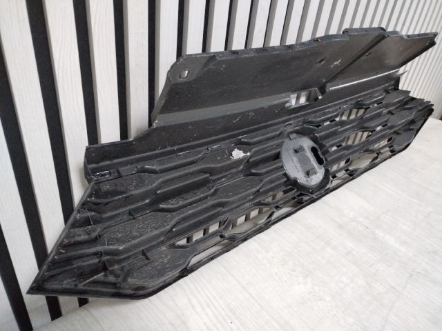 bontott VW T-ROC Hűtőrács