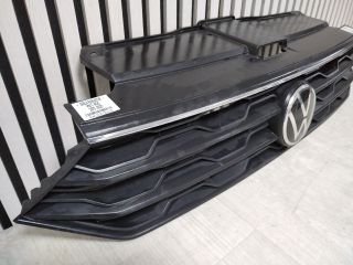 bontott VW T-ROC Hűtőrács