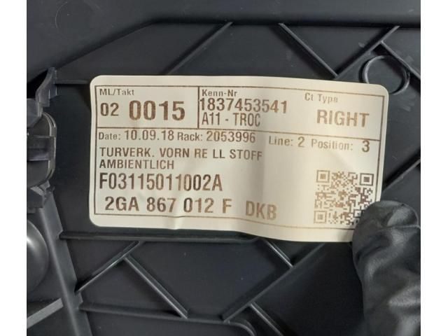 bontott VW T-ROC Jobb első Ajtó Kárpit