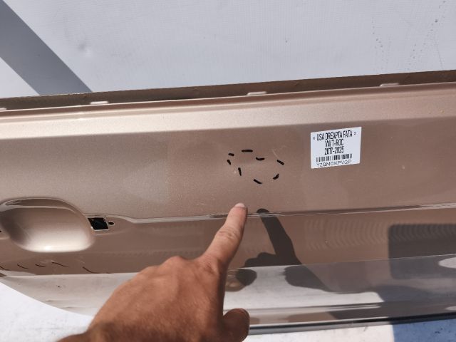 bontott VW T-ROC Jobb első Ajtó (Üres lemez)