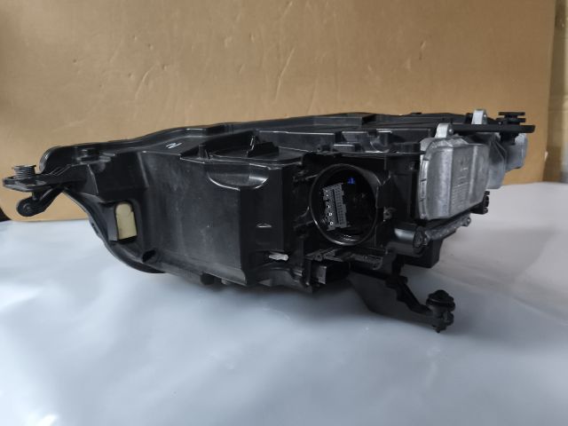 bontott VW T-ROC Jobb Ledes Fényszóró