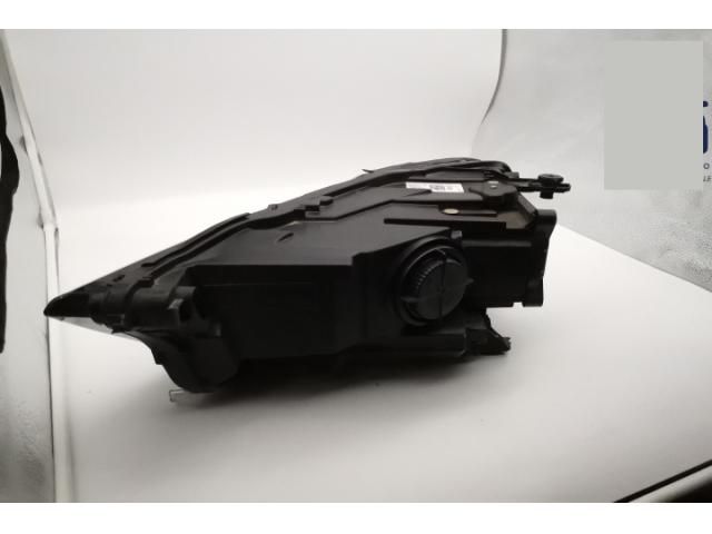 bontott VW T-ROC Jobb Ledes Fényszóró