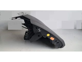 bontott VW T-ROC Kesztyűtartó