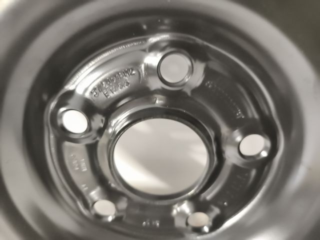 bontott VW T-ROC Pótkerék