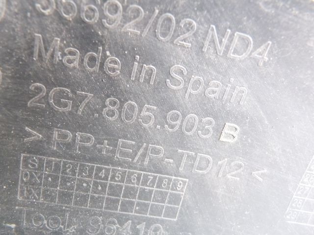 bontott VW TAIGO Első Lökhárító Alsó (Műanyag)