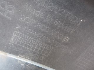 bontott VW TAIGO Első Lökhárító Alsó (Műanyag)