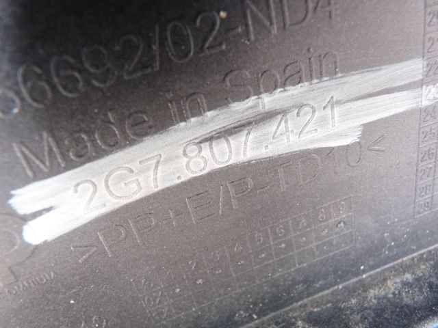 bontott VW TAIGO Hátsó Lökhárító (Részeivel)