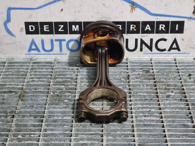 bontott VW TIGUAN Dugattyú