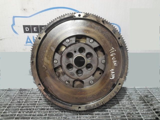 bontott VW TIGUAN Fogaskoszorú