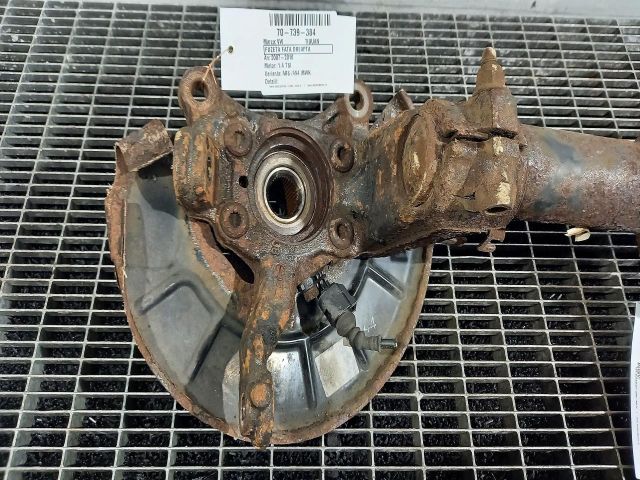 bontott VW TIGUAN Jobb első Csonkállvány