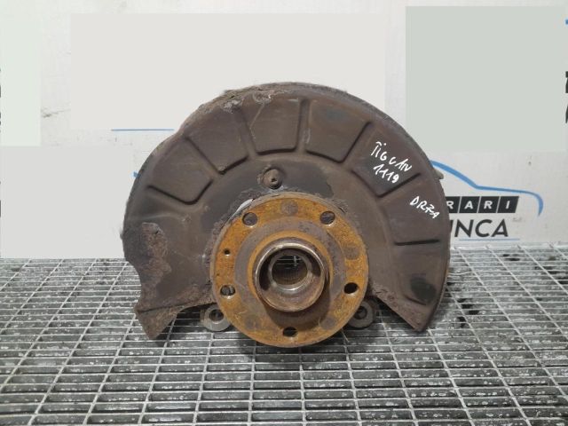 bontott VW TIGUAN Jobb első Csonkállvány