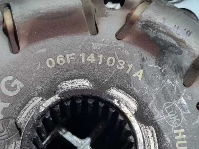 bontott VW TIGUAN Kuplung Szett (Szerkezet, Tárcsa)