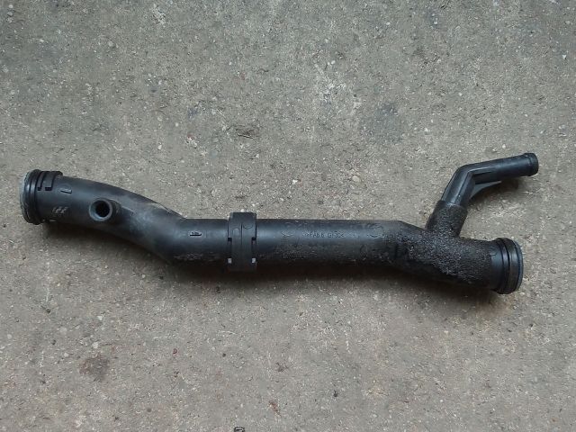 bontott VW TIGUAN Vízcső