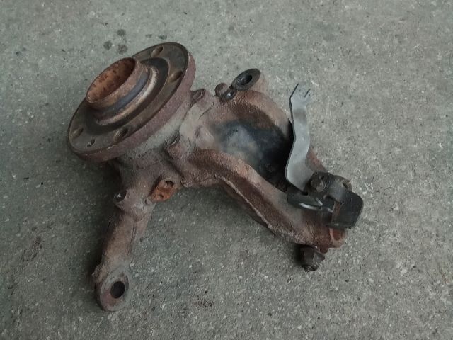 bontott VW TIGUAN Bal első Csonkállvány Kerékaggyal